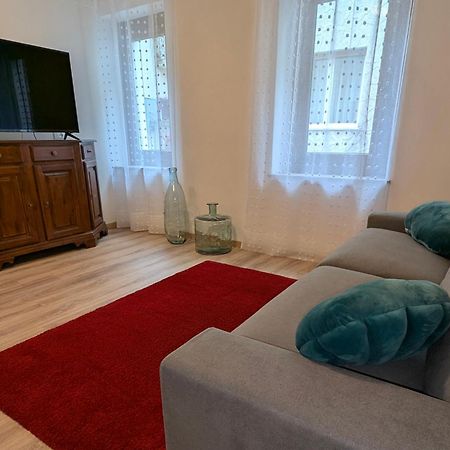 Spazioso E Completo Appartamento Con 3 Camere, Doppi Servizi, Fino A 8 Posti Letto Pedavena Zewnętrze zdjęcie
